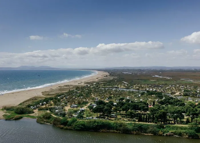 Empuria D-luxe Apartamento *