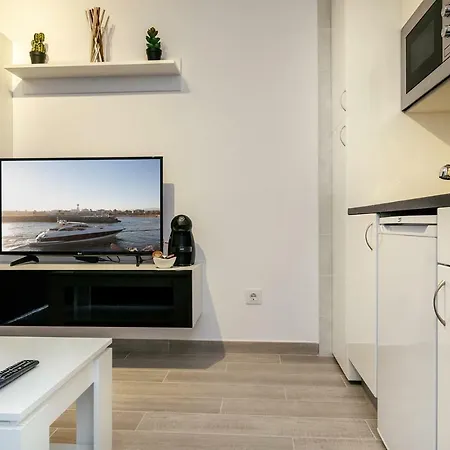 Empuria D-luxe Apartment *